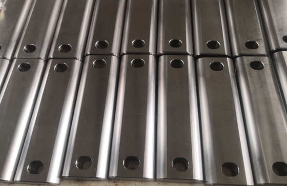 OEM 10 طن حفارة الخرسانة الهيدروليكية الصخور الكسارة 1706-2133